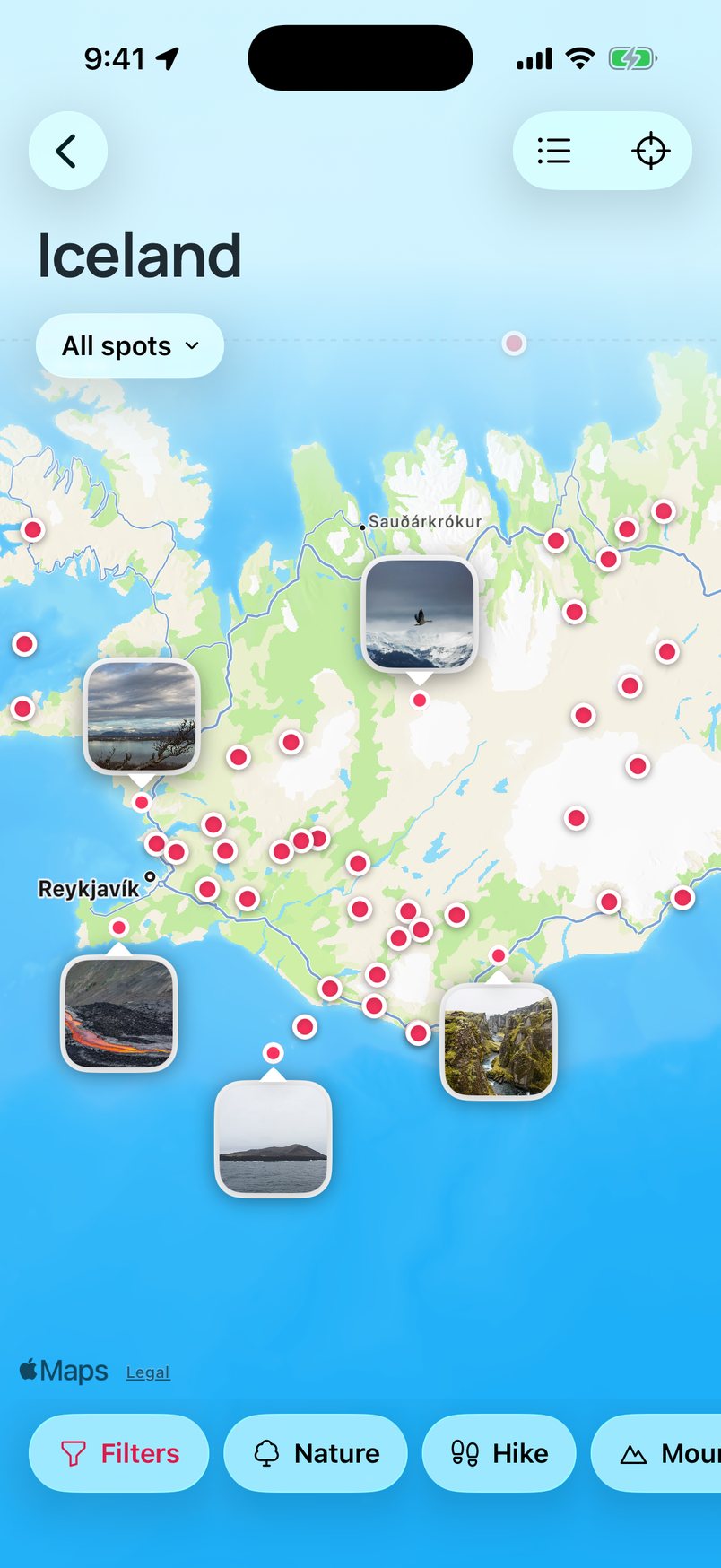 The map of Iceland with photo pins along the south coast